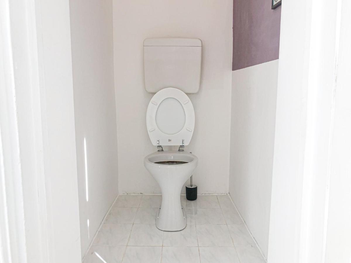 Commodious 2Br Apt. Near Akh-Perfect For Groups Wien Exterior foto